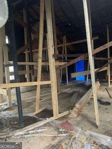 1291 Greenwich St, Atlanta GA 30310-1657 exterior