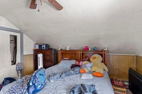 355 Providence St, Woonsocket RI 02895-5173 exterior