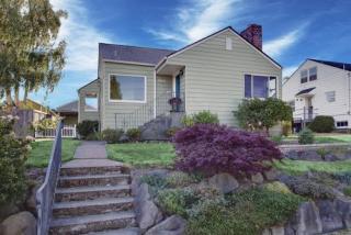 7543 30 Ave, Seattle WA  98126-3327 exterior