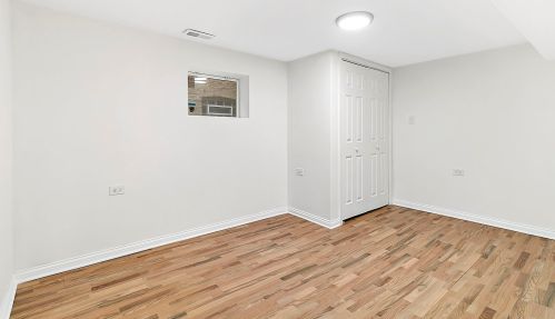 8943 Elizabeth St, Chicago IL  60620-3418 exterior