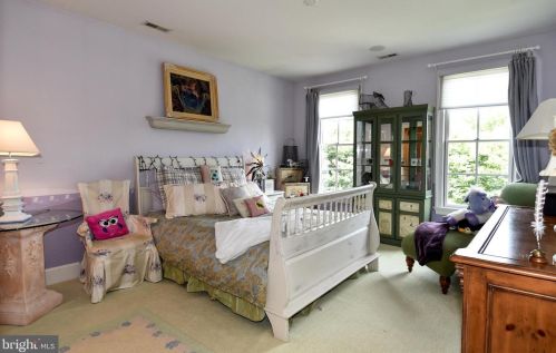 11300 Glen Rd, Rockville MD 20854-1849 exterior