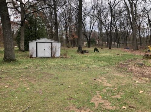 3111 Macarthur Rd, Meskegon MI  49442-1538 exterior