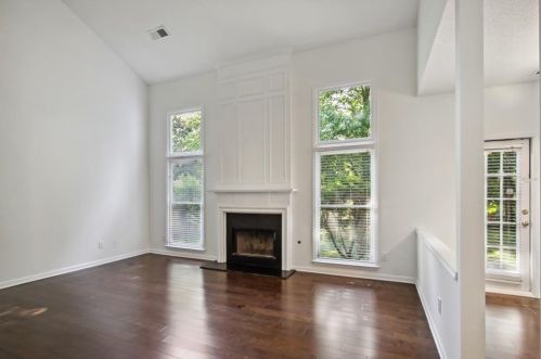 6410 Barwick Ln, Duluth GA 30097-7170 exterior