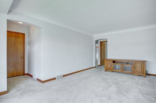 11412 Central Park Ave, Chicago IL  60655-3418 exterior