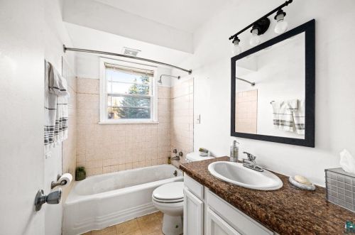 4896 1 Ave, Duluth MN 55803-1361 exterior