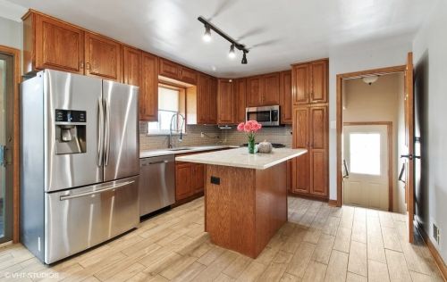 9638 Harding Ave, Chicago IL 60805-3346 exterior