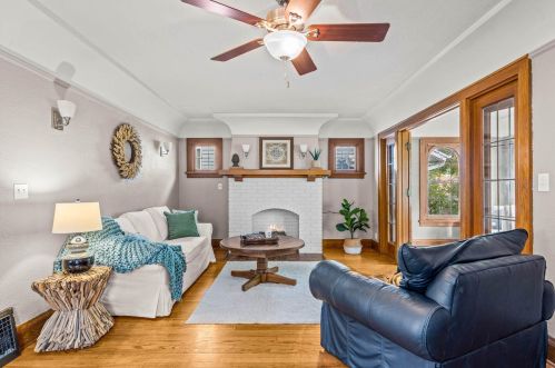 3245 45th St, Milwaukee WI  53219-4816 exterior