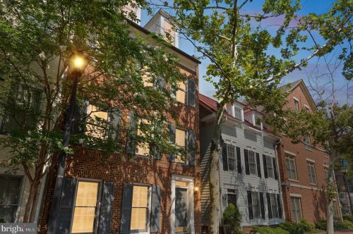 524 Royal St, Alexandria VA  22314-2024 exterior