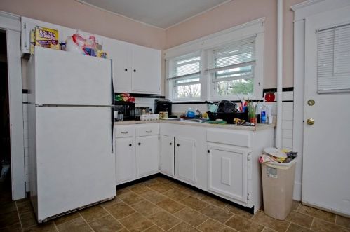 855 Boston Rd, Springfield MA 01119-1331 exterior