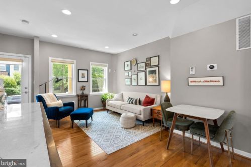 1147 Abbey Pl, Washington DC exterior