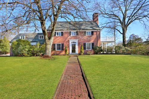 8 Mayo Ave, Greenwich, CT 06830-7021