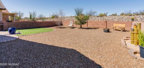 589 Rugged Cyn Dr, Green Valley AZ 85614-6188 exterior