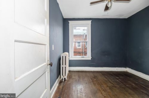 1332 G St, Washington DC  20005-3004 exterior