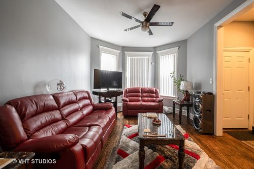 7247 Ridgeland Ave, Chicago IL  60649-2818 exterior