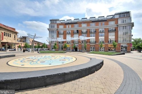 1020 Monroe St, Washington DC  20010-2079 exterior