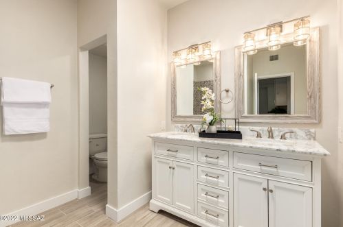 2494 Camino Valle Verde, Tucson AZ  85715-3405 exterior