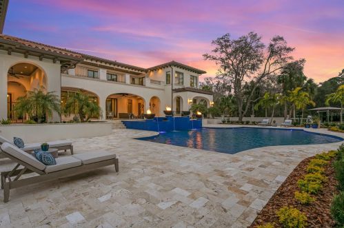 2621 Dundee St, Tampa FL  33629-7516 exterior