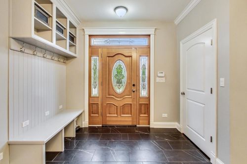 5629 Kostner Ave, Chicago IL  60646-5917 exterior