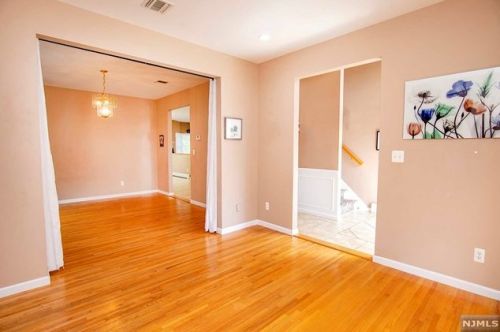 218 Manhattan Ter, Dumont NJ  07628-2234 exterior