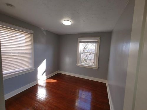 462 Walnut St, Pittsburgh PA  15238-3351 exterior