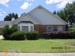 135 Woodgate Cir, Fayetteville, GA 30214-2455