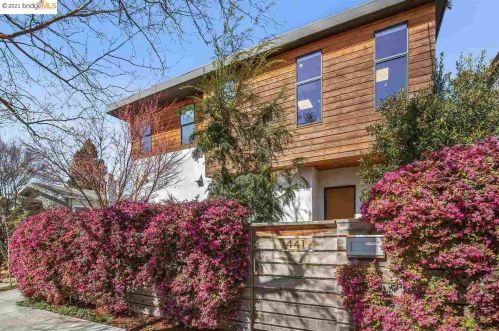 1441 Fairview St, Berkeley, CA 94702-2715