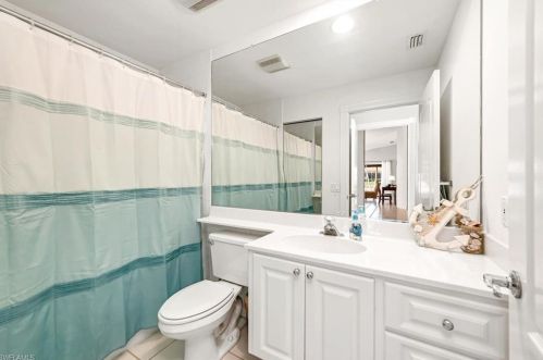 4058 Los Altos Ct, Naples FL 34109-1301 exterior