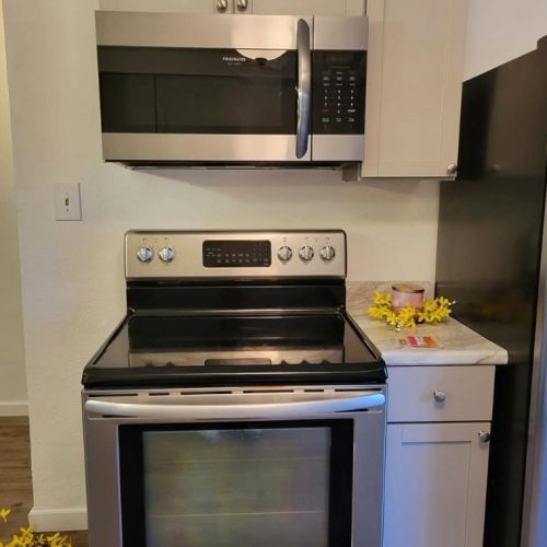 130 Logan St, Pittsburgh PA 15209-2816 exterior