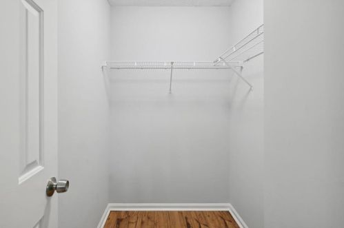 7250 Wheeler Ct, Lithonia GA  30058-9043 exterior