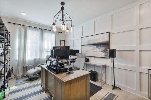 2128 Grv Dr, Naples FL 34120-1422 exterior