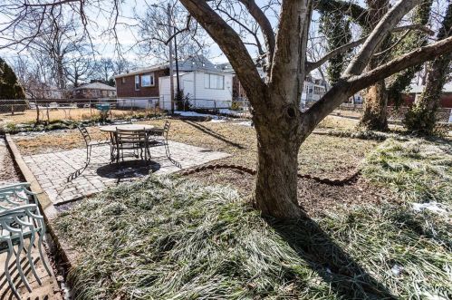 3351 Oak Hill Ave, Saint Louis MO 63116-3932 exterior