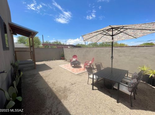 930 8th Ave, Tucson AZ  85701-3014 exterior