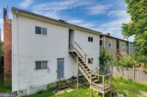 1320 T St, Washington DC 20009-4438 exterior