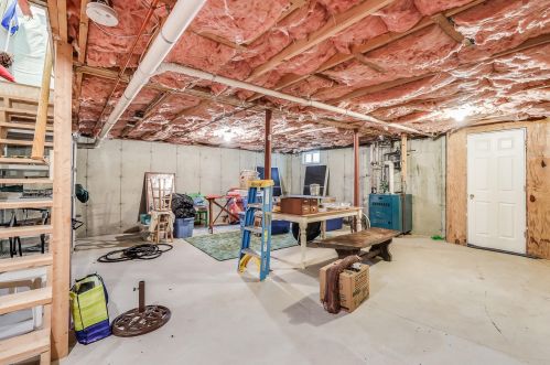 20 Locust Rd, Eastham MA 02642-2460 exterior