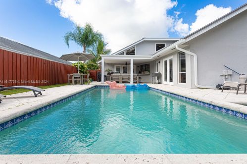 1411 19th St, Boca Raton FL 33486-6513 exterior