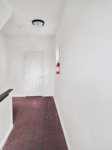 18 Hillside St, Worcester MA 01610-2199 exterior