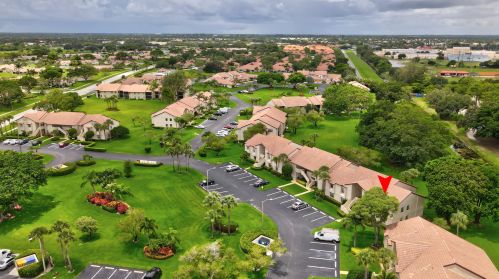 5873 Parkwalk Dr, Boynton Beach FL 33472-2322 exterior