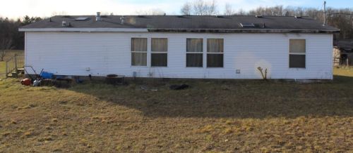 15560 Division Ave, Cedar Springs MI 49319 exterior