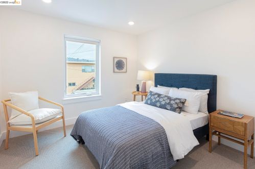 636 Kains, Berkeley CA 94706-1219 exterior