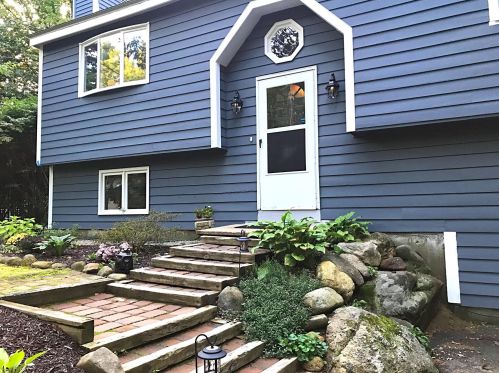 45 Chesley Dr, Barrington, NH 03825-5901