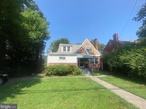 8215 Garland Ave, Silver Spring, MD 20912-3801