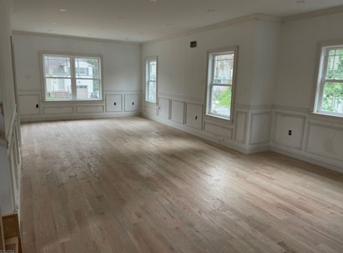 14 Dougal Ave, Livingston, NJ 07039-4011