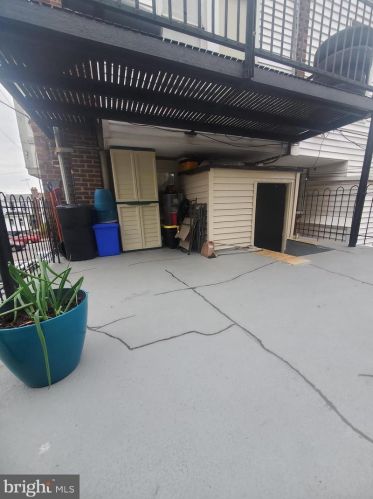 161 Godfrey Ave, Philadelphia PA 19126-3829 exterior