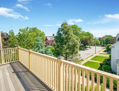 70 Albert Ave, Providence, RI 02905-3810