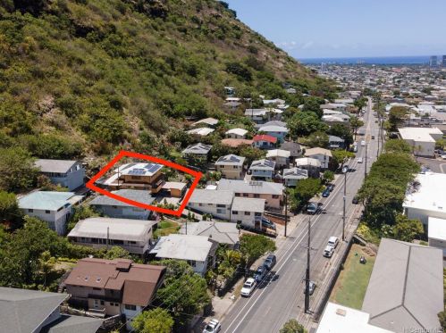 2135 10th Ave, Honolulu HI 96816-3161 exterior