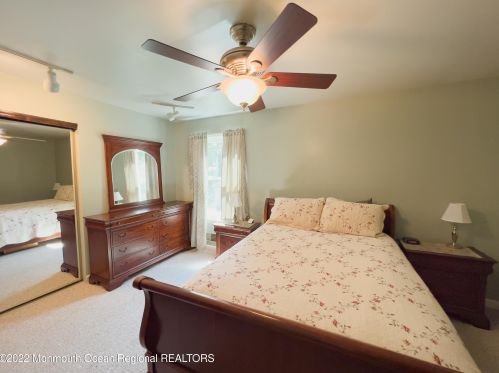 24 Anita Dr, Jackson Twp NJ 08527-4901 exterior