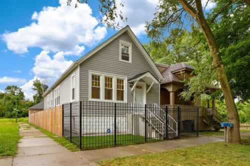 557 92nd Pl, Chicago IL  60619-7462 exterior