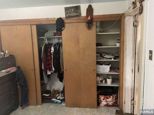 85 Bogart Ave, Outwater NJ 07026-3101 exterior