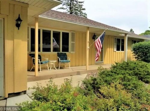 815 Nightingale Blvd, Stillwater, MN 55082-5236