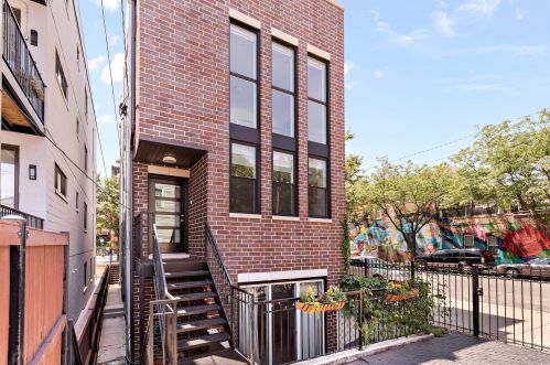 1758 Cullerton St, Chicago IL  60608-2701 exterior